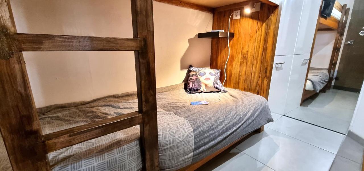 Studio "La Mer" A Bormes-Les-Mimosas Bagian luar foto